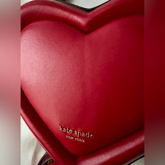 Kate Spade Pitter Patter 3D Heart Crossbody Bag - Picture 2 of 16